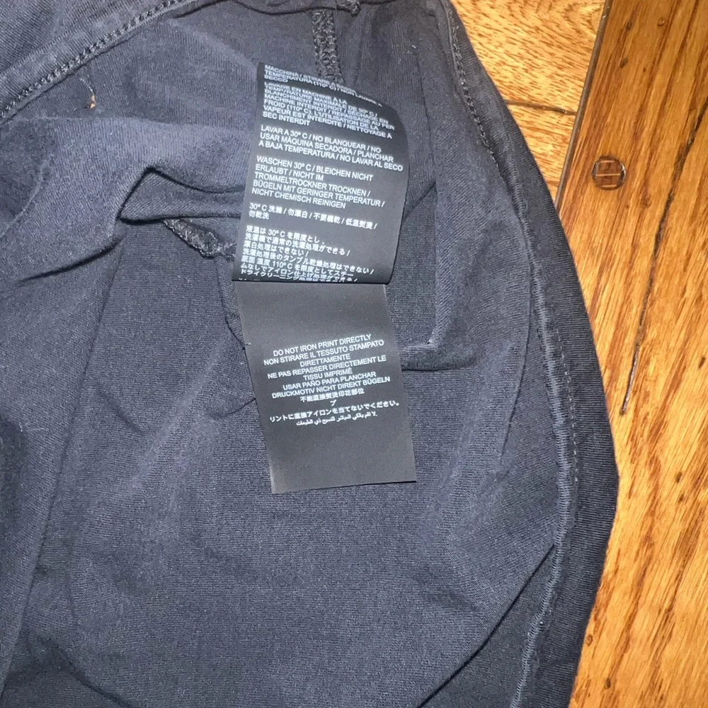 Heron Preston Black Heron Graphic - Picture 7 of 10